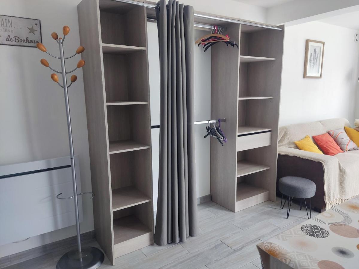 Charmant Studio A Castillon Du Gard, A Deux Pas Du Pont-Du-Gard Екстериор снимка